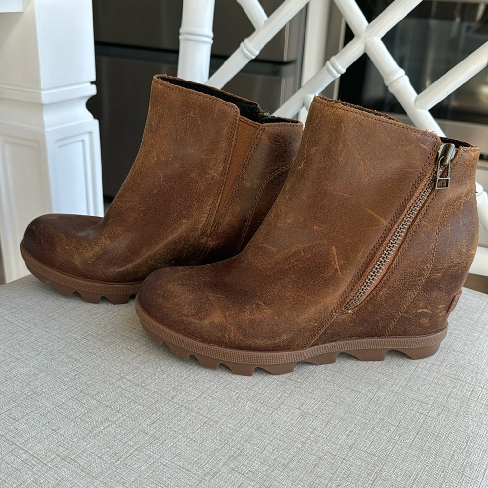 Sorel Brown Winter & Rain Boots